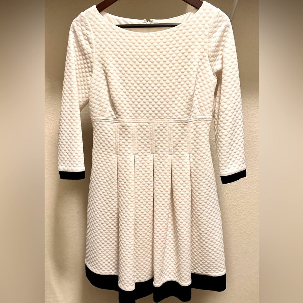 Eliza J Knit Dress in white…with pockets!!